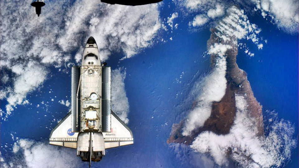 Shuttle Atlantis sobre las islas Canarias. Foto NASA