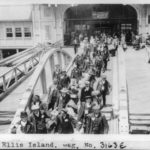 1 Irish-Immigrants-Ellis-Island