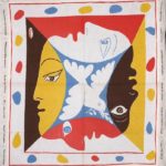 28 – La sciarpa creata da Pablo Picasso per il Festival mondiale dei giovani e degli studenti per la pace a Berlino, 1951